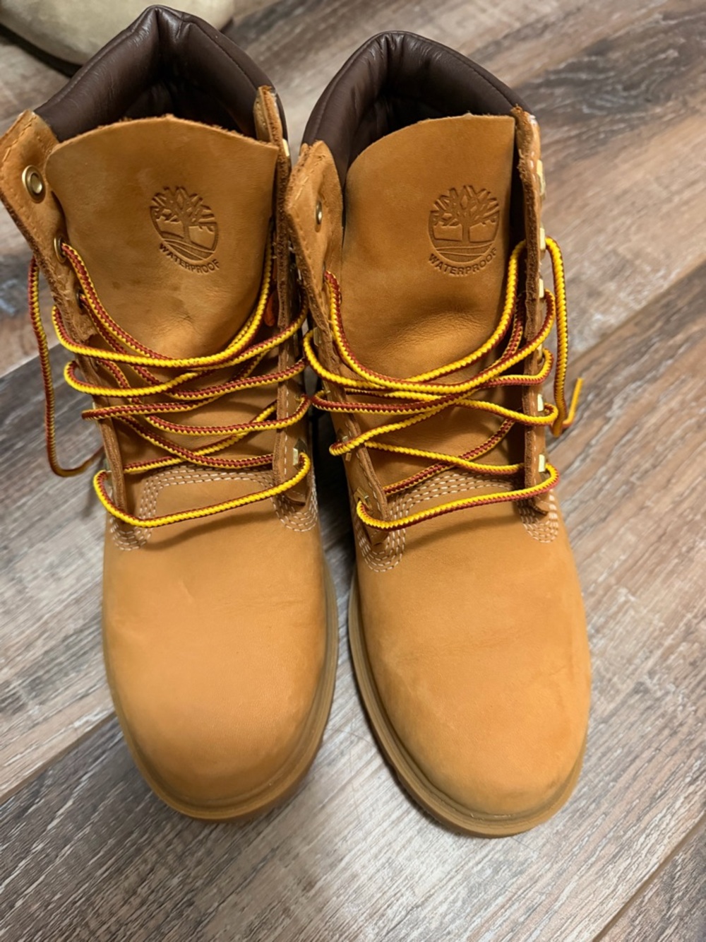 Timberland Wheat/Yellow Lace-Up Nubuck Boots
